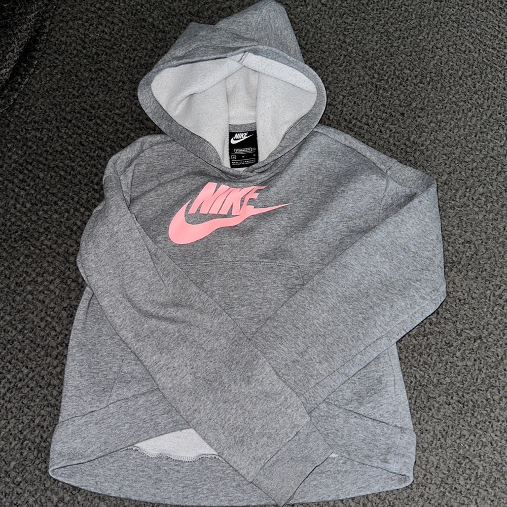 Girls Nike super cute gray sweater